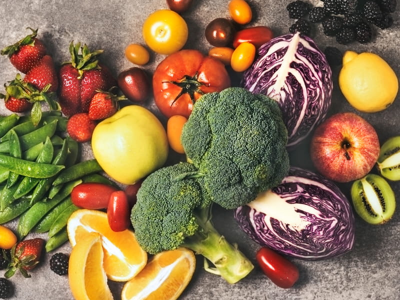 水果和蔬菜。（Claudia Totir，Getty Images）